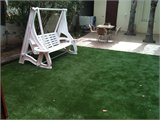 ככה תשמרו על איכות ונראות הדשא הסינטטי שלכם